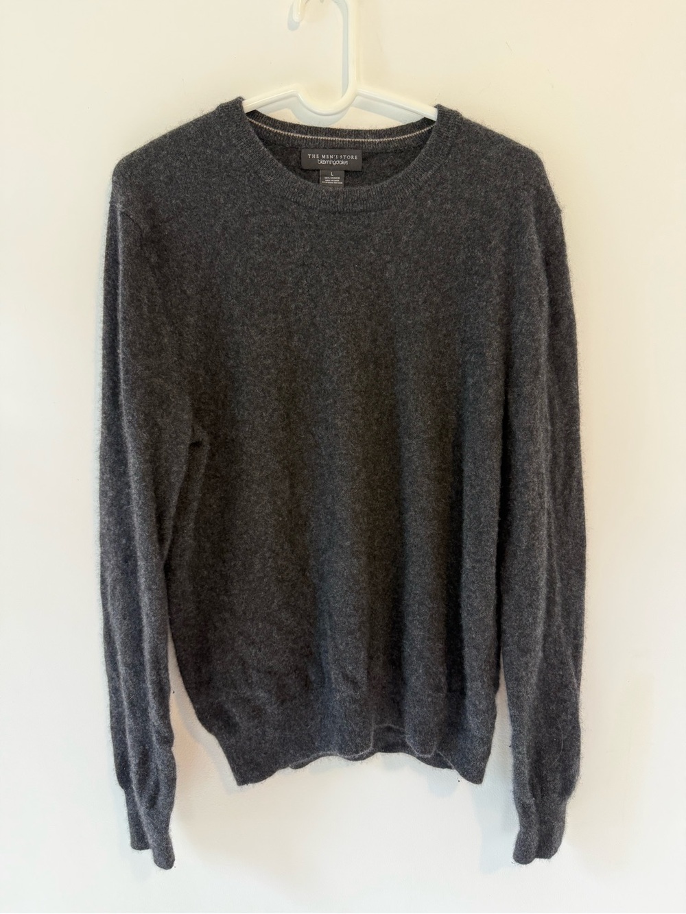 Bloomingdale’s The Men’s Store 100% Cashmere Crewneck Sweater Gray Size L